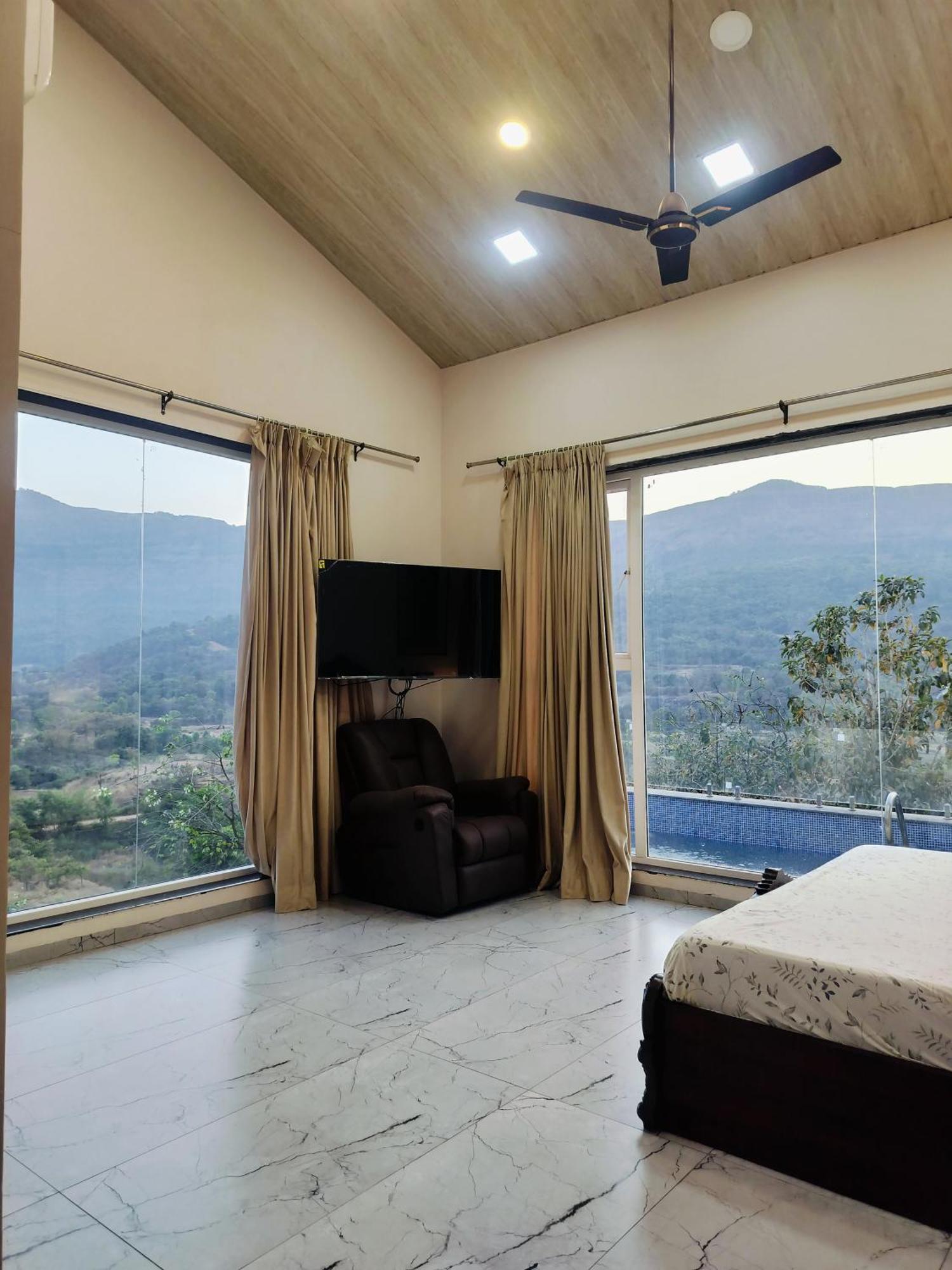 The Heart Of Heaven Apartment Āmbavna Room photo